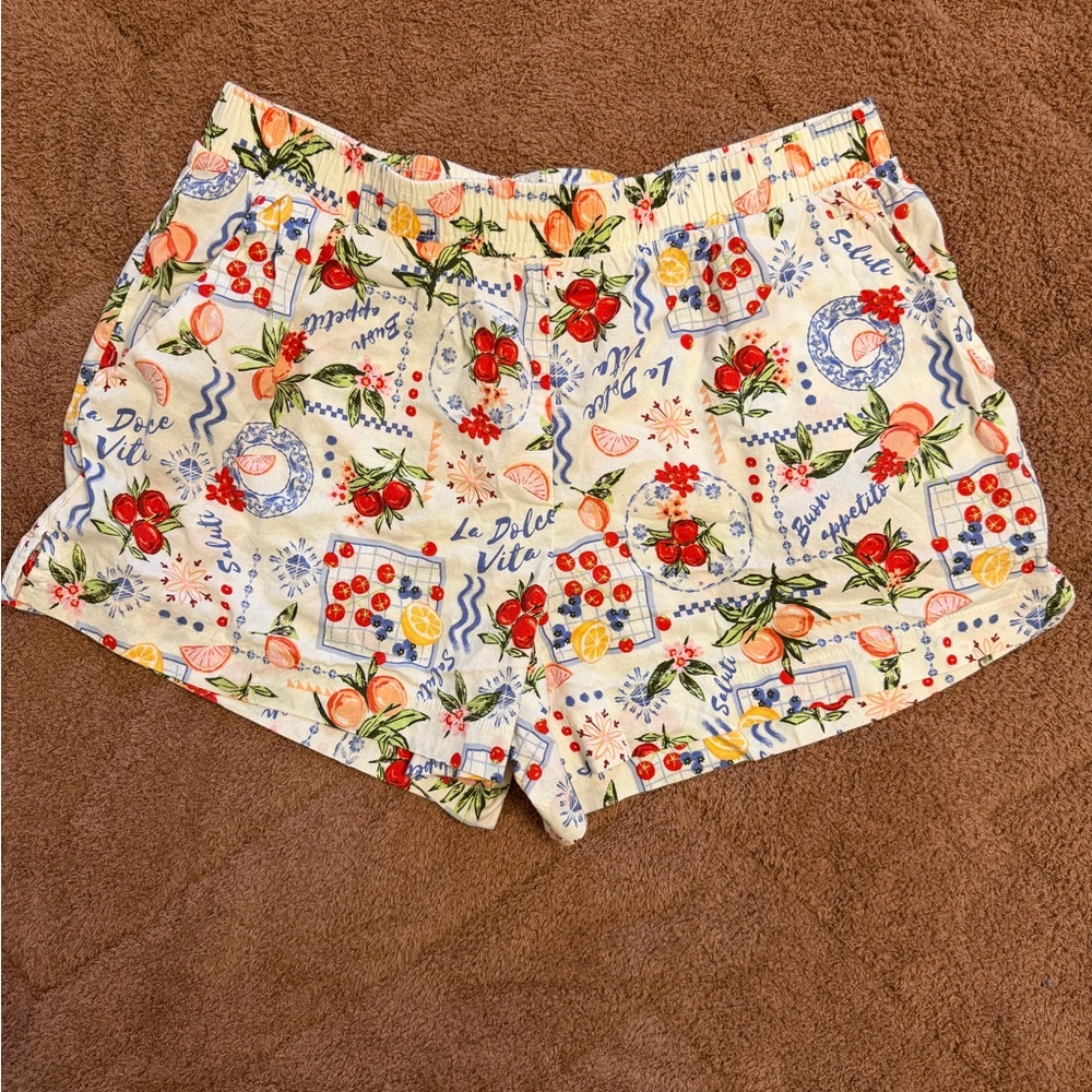 La Dolce Vita Print High-Waist Women's Shorts - White with Red & Blue Accents